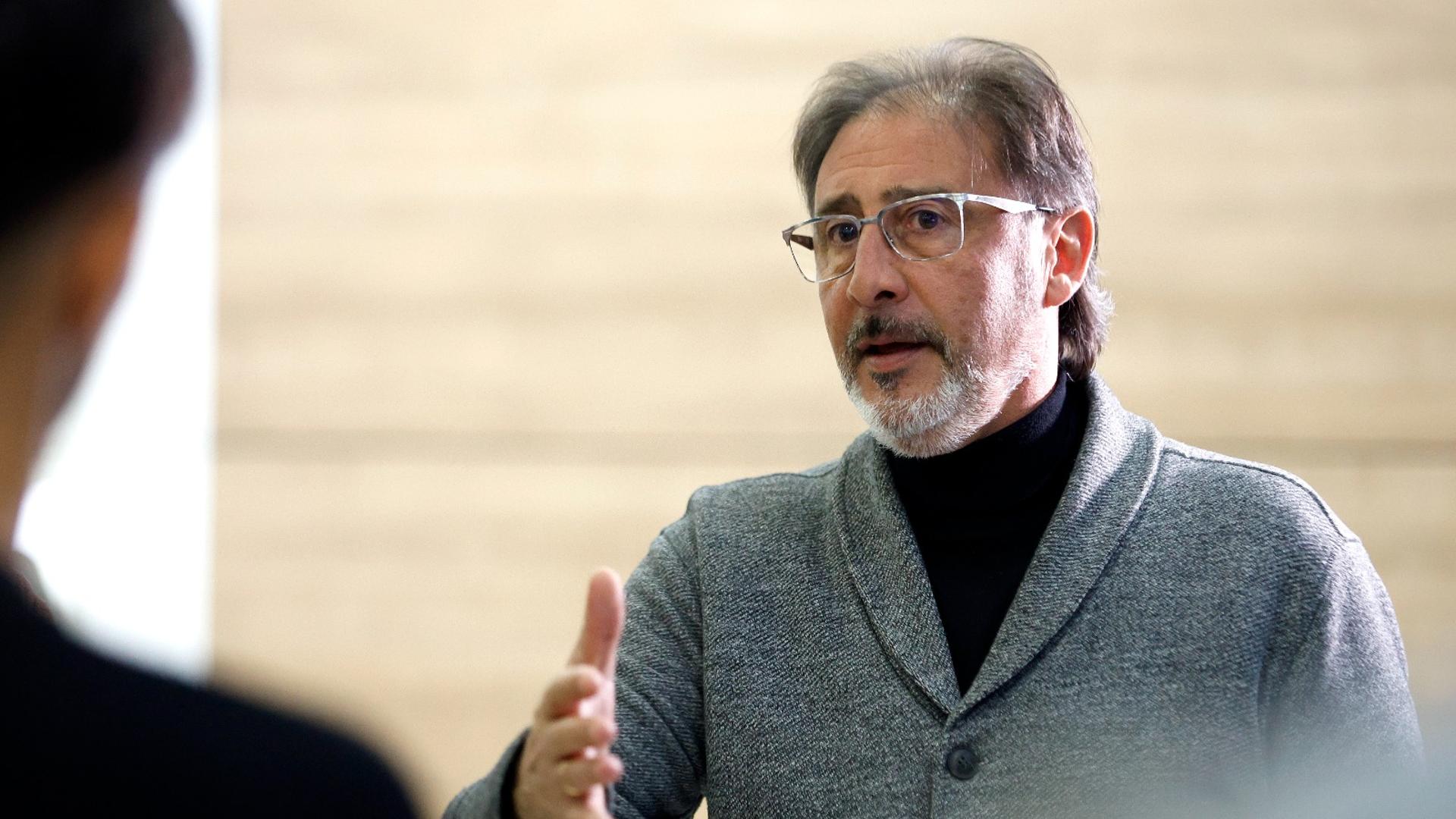 Loren Juarros «No es fácil plantearle una renovación a Roberto